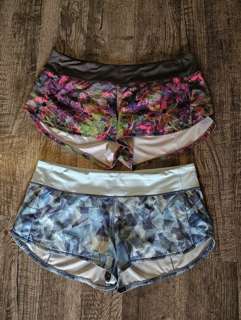 EUC Lululemon Bundle Of #2 Speed Up Low-Rise Lined Shorts Sz 12/2.5